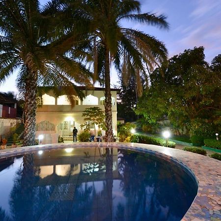 One World Village Guesthouse Bakau Εξωτερικό φωτογραφία