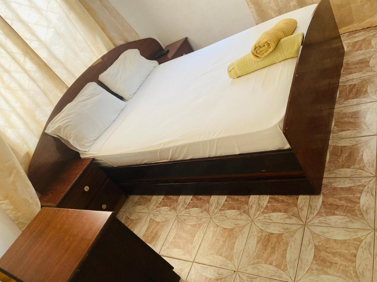 One World Village Guesthouse Bakau Εξωτερικό φωτογραφία