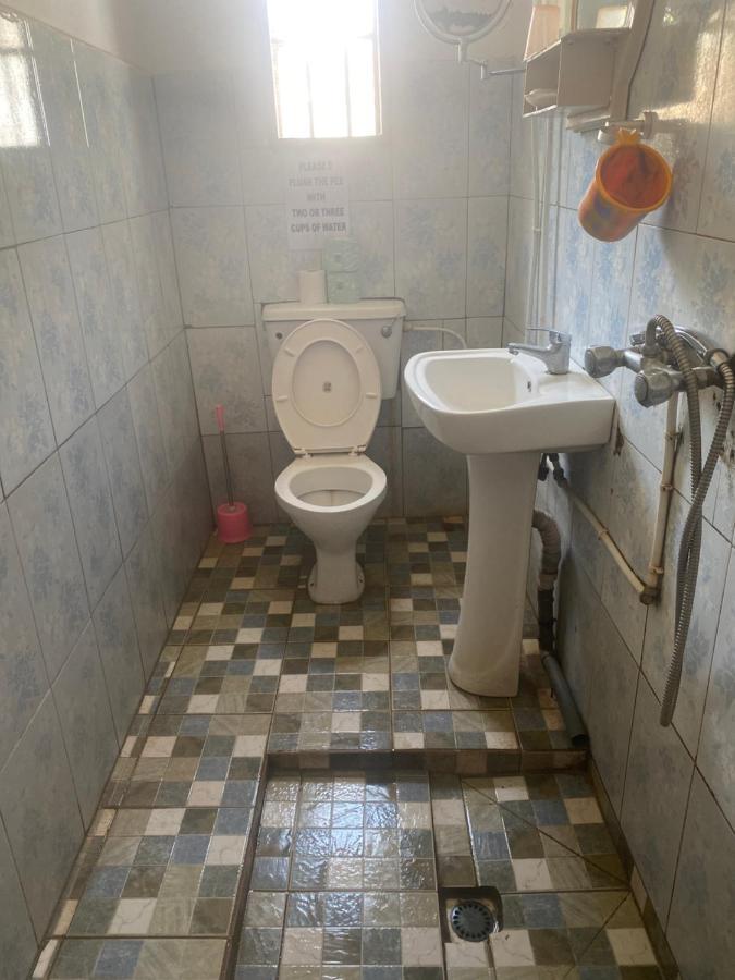 One World Village Guesthouse Bakau Εξωτερικό φωτογραφία