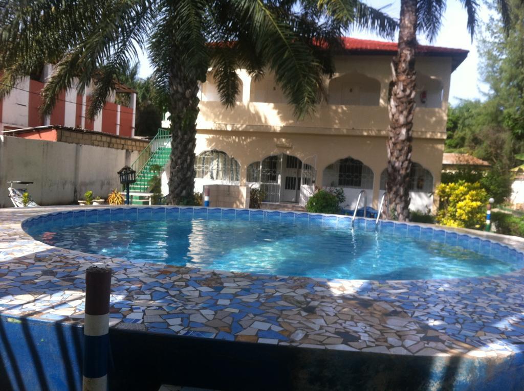 One World Village Guesthouse Bakau Εξωτερικό φωτογραφία