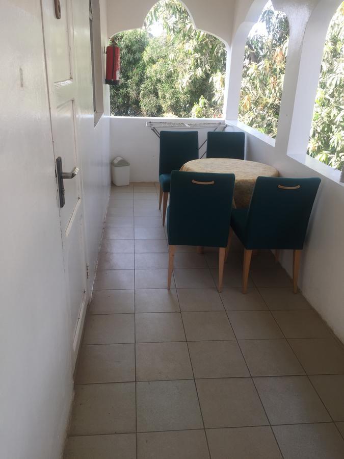 One World Village Guesthouse Bakau Εξωτερικό φωτογραφία